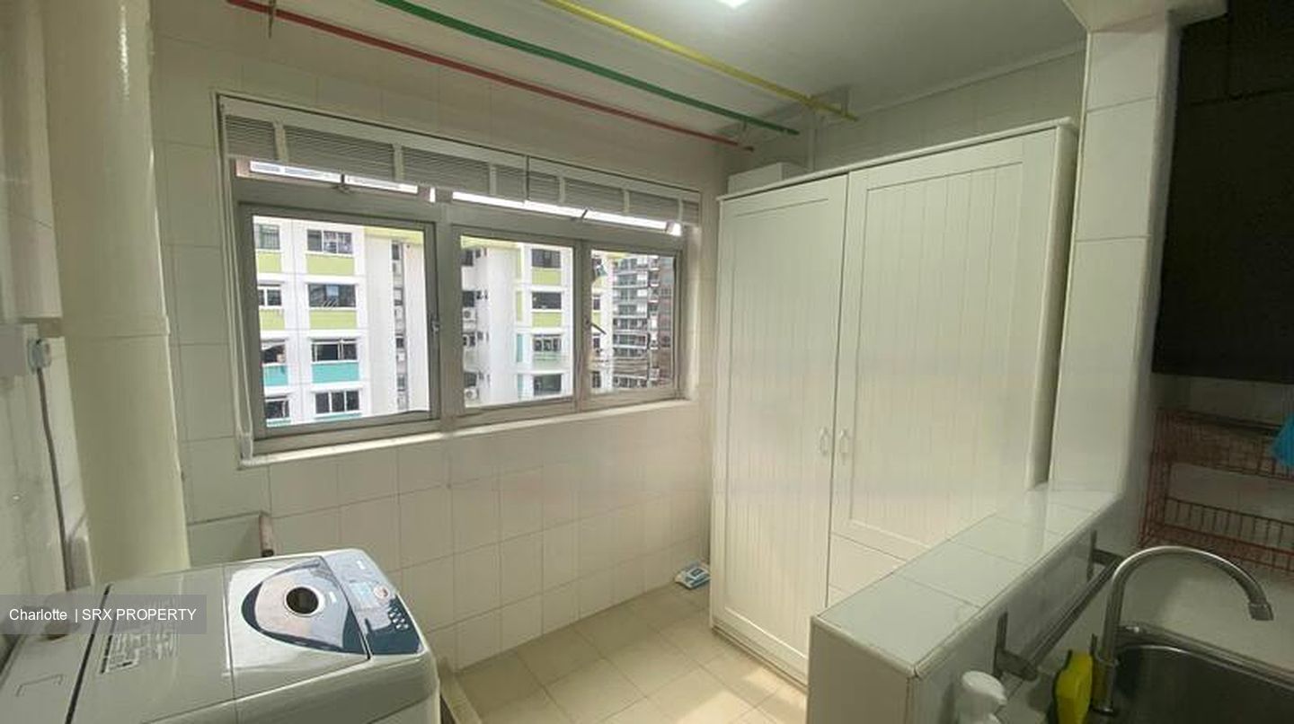 Lorong Lew Lian (Serangoon),  #604881481
